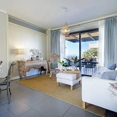 Apartament 3 Bdr 5 Km From The *